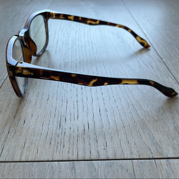 🆕 Unisex Blue Light Glasses in Brown Tortoise
